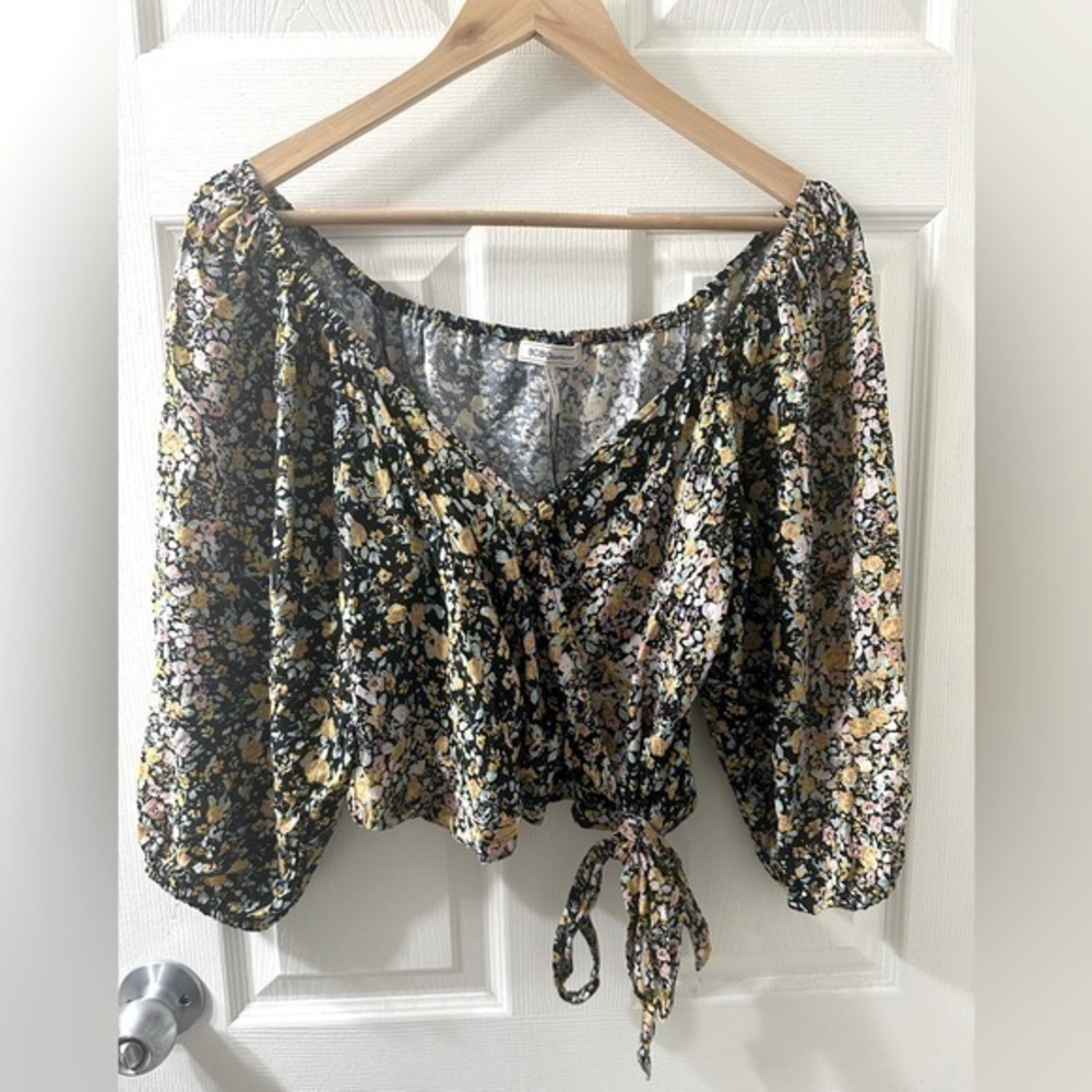 BCBGeneration Floral Print Tie Front Blouse Size Large